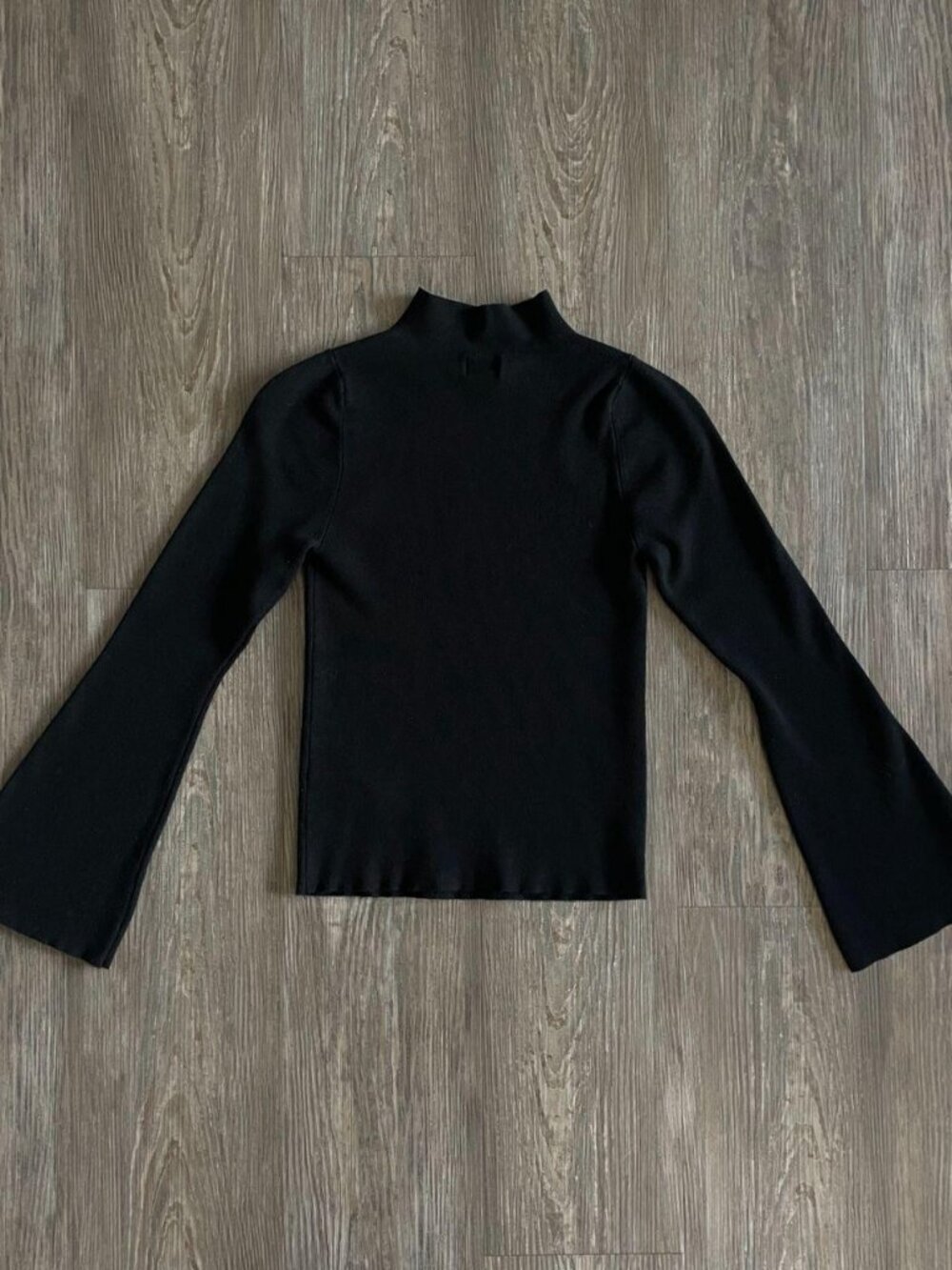 Anthropologie Arlowe Bell-Sleeve Sweater in Black